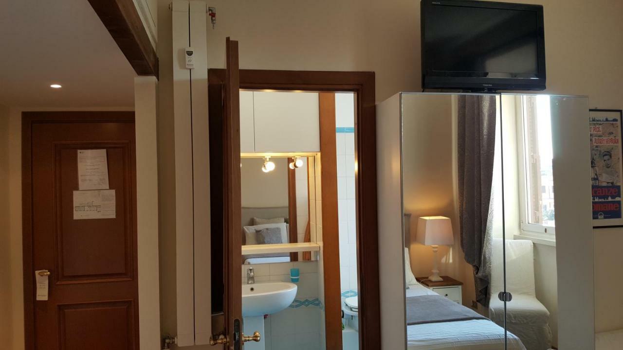 Bed and Breakfast A Casa di Lia Рим Екстериор снимка